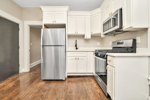 14 Carson St, Apt 1