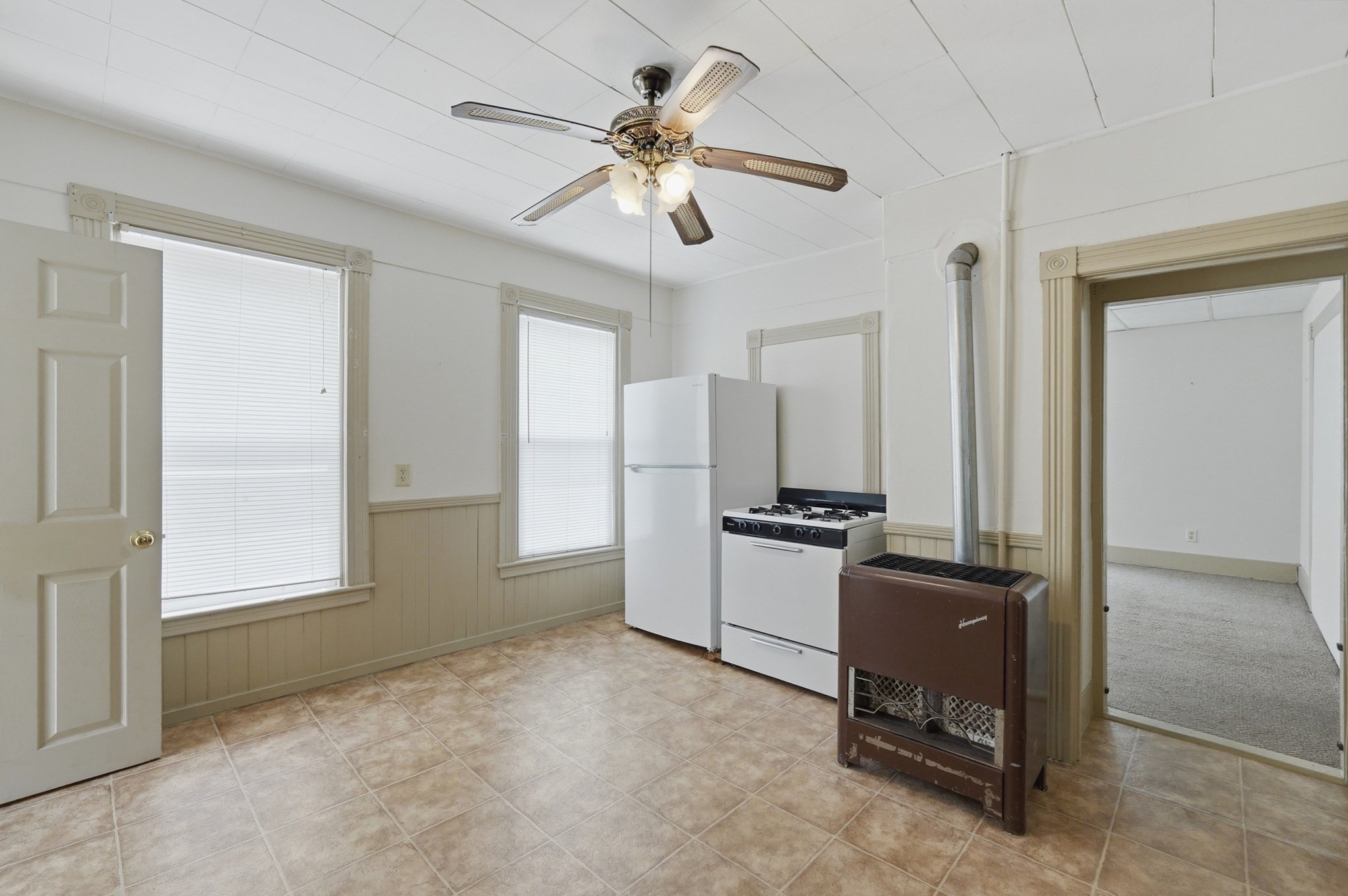 56 Paine Street, Worcester, MA 01605 - Image 17