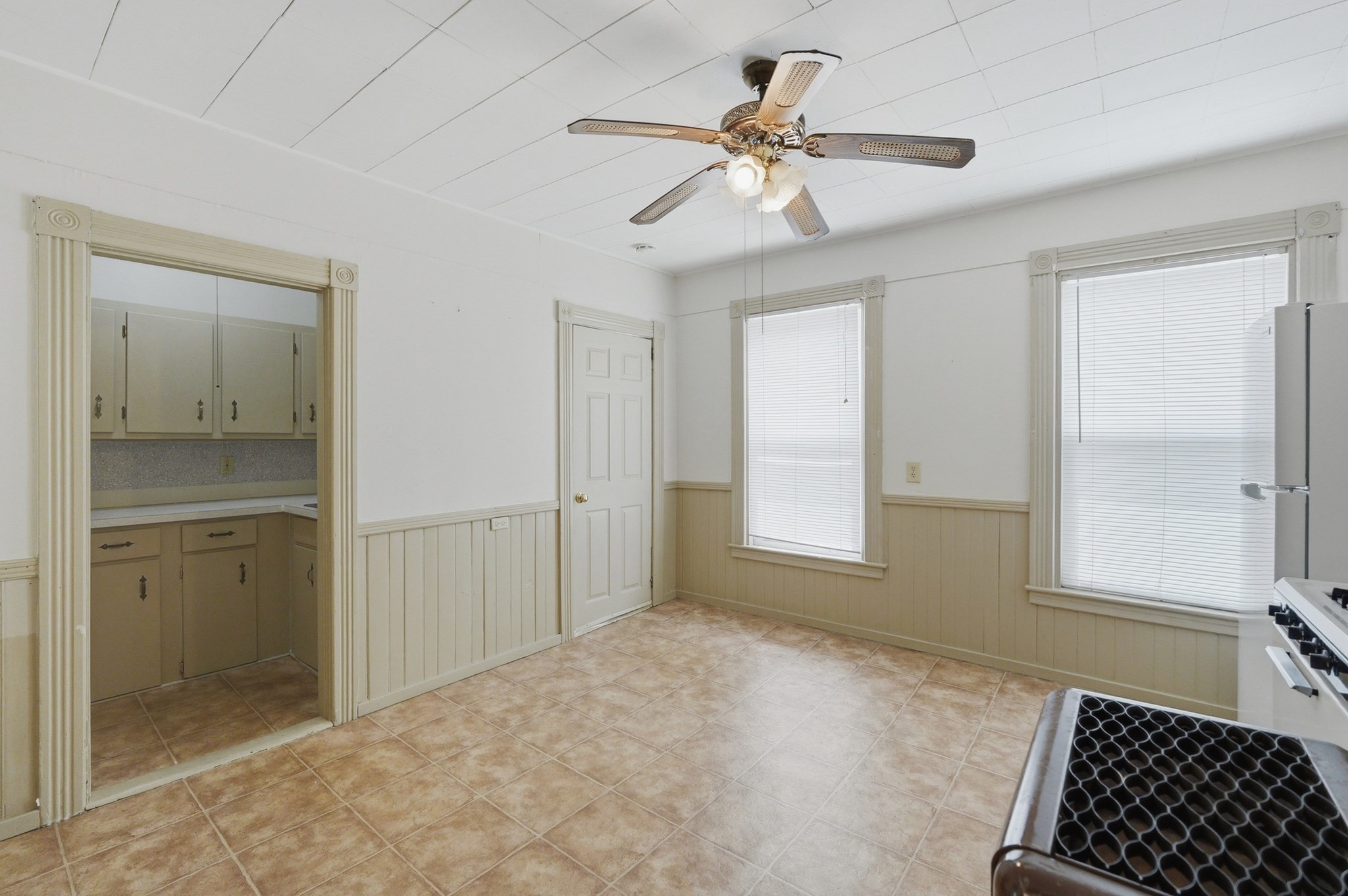 56 Paine Street, Worcester, MA 01605 - Image 18