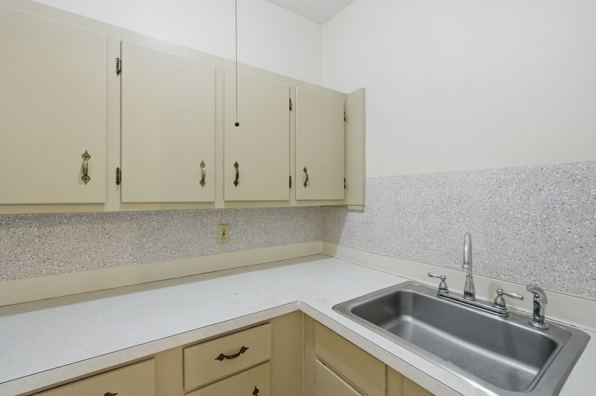 56 Paine Street, Worcester, MA 01605 - Image 20