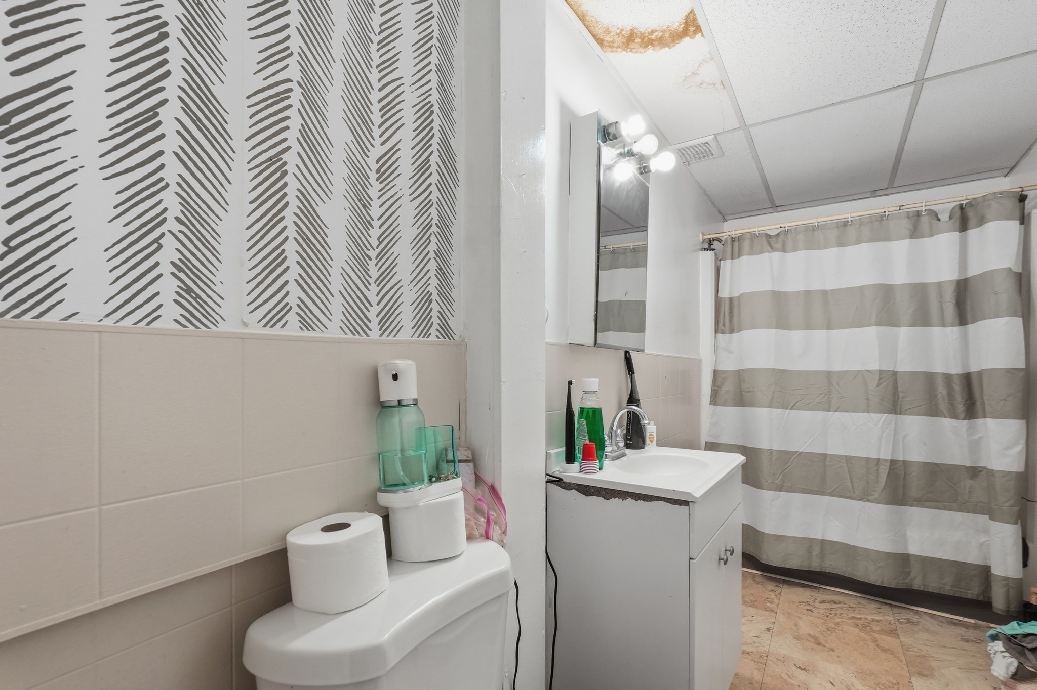56 Paine Street, Worcester, MA 01605 - Image 31