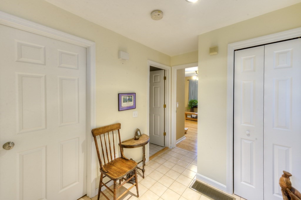 5 Pioneer Lane Unit 1, Auburn, MA 01501 - Image 18