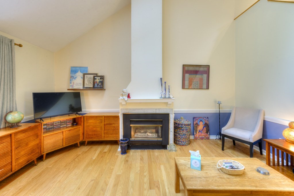 5 Pioneer Lane Unit 1, Auburn, MA 01501 - Image 8
