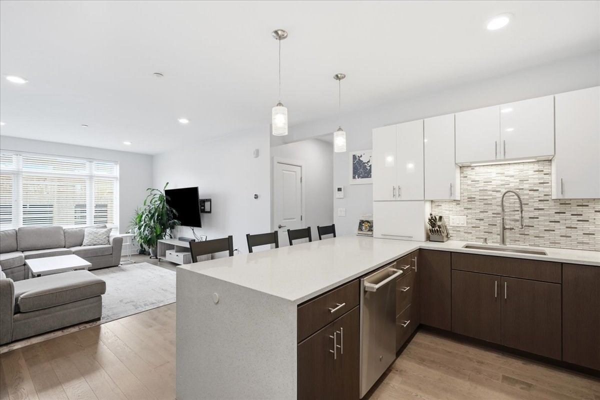 2 Cliveden St. Unit 403E, Quincy, MA 02169 - Image 8