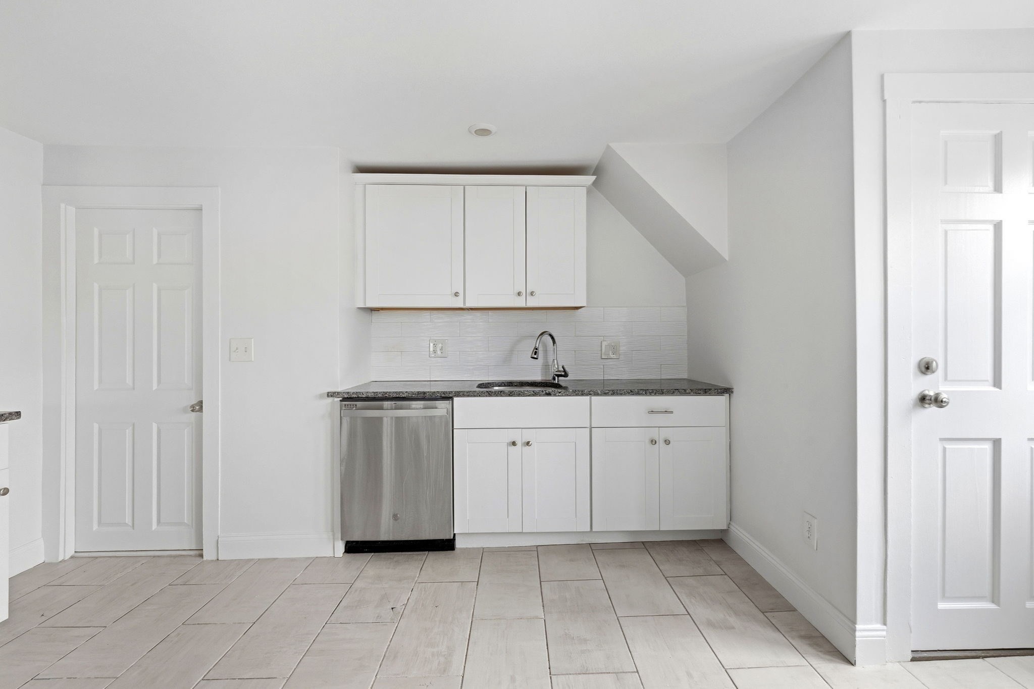 17 Forest Ave Unit 3, Salem, MA 01970 - Image 5