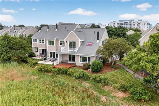 19 Schooner Ln, Apt 19