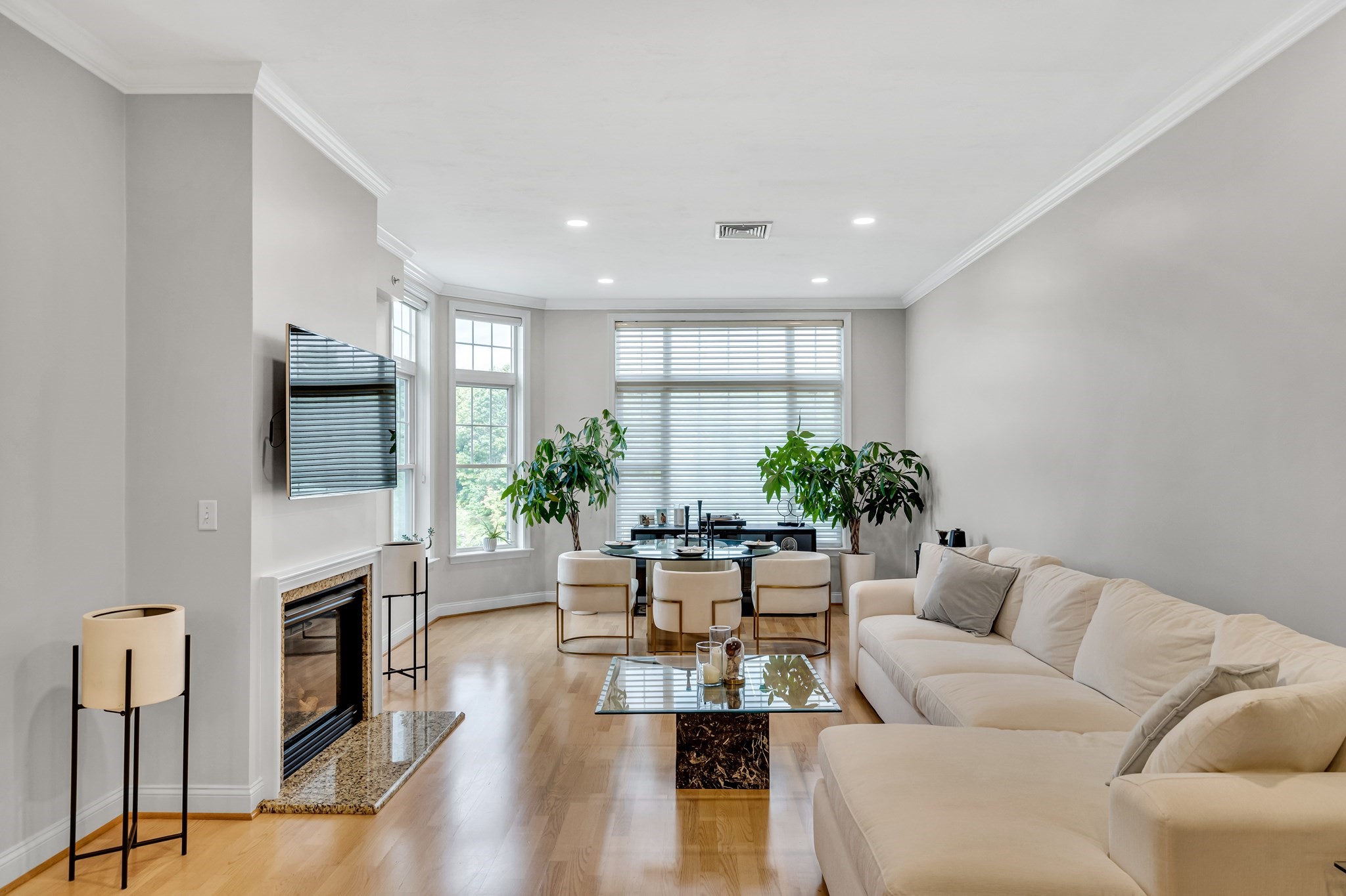 295 Salem St Unit 99, Woburn, MA 01801