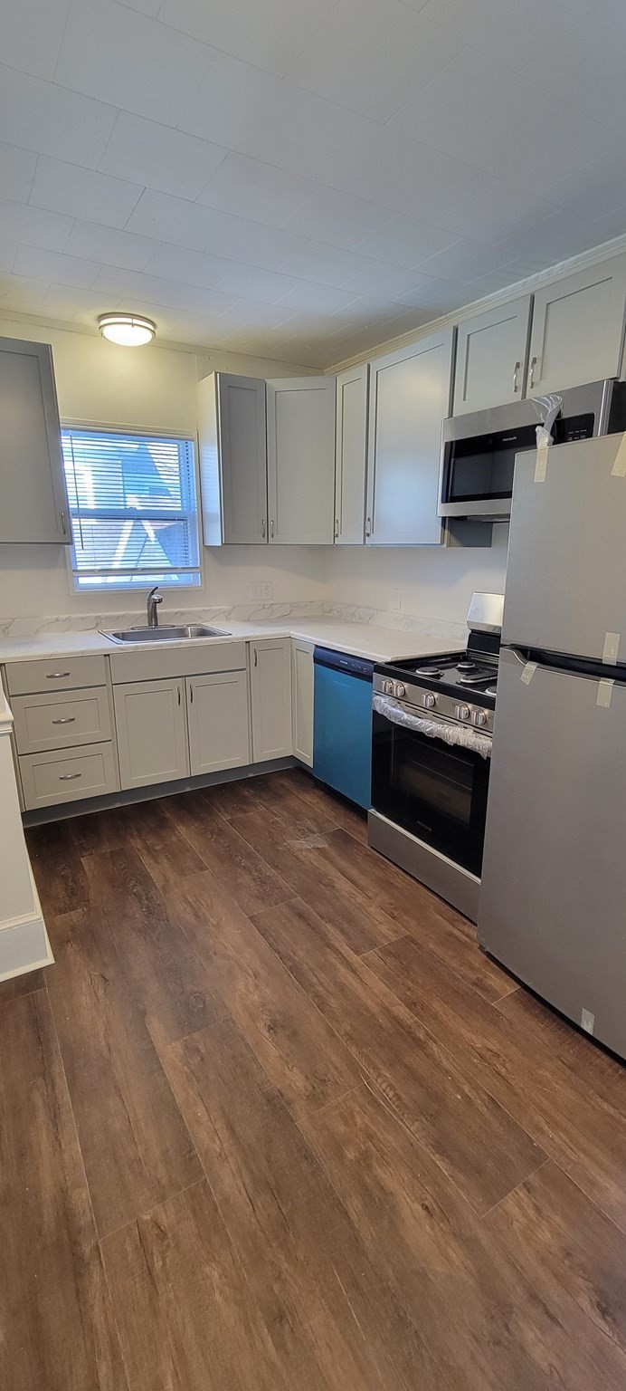 4 Pleasant St, Wakefield, MA 01880 - Image 2