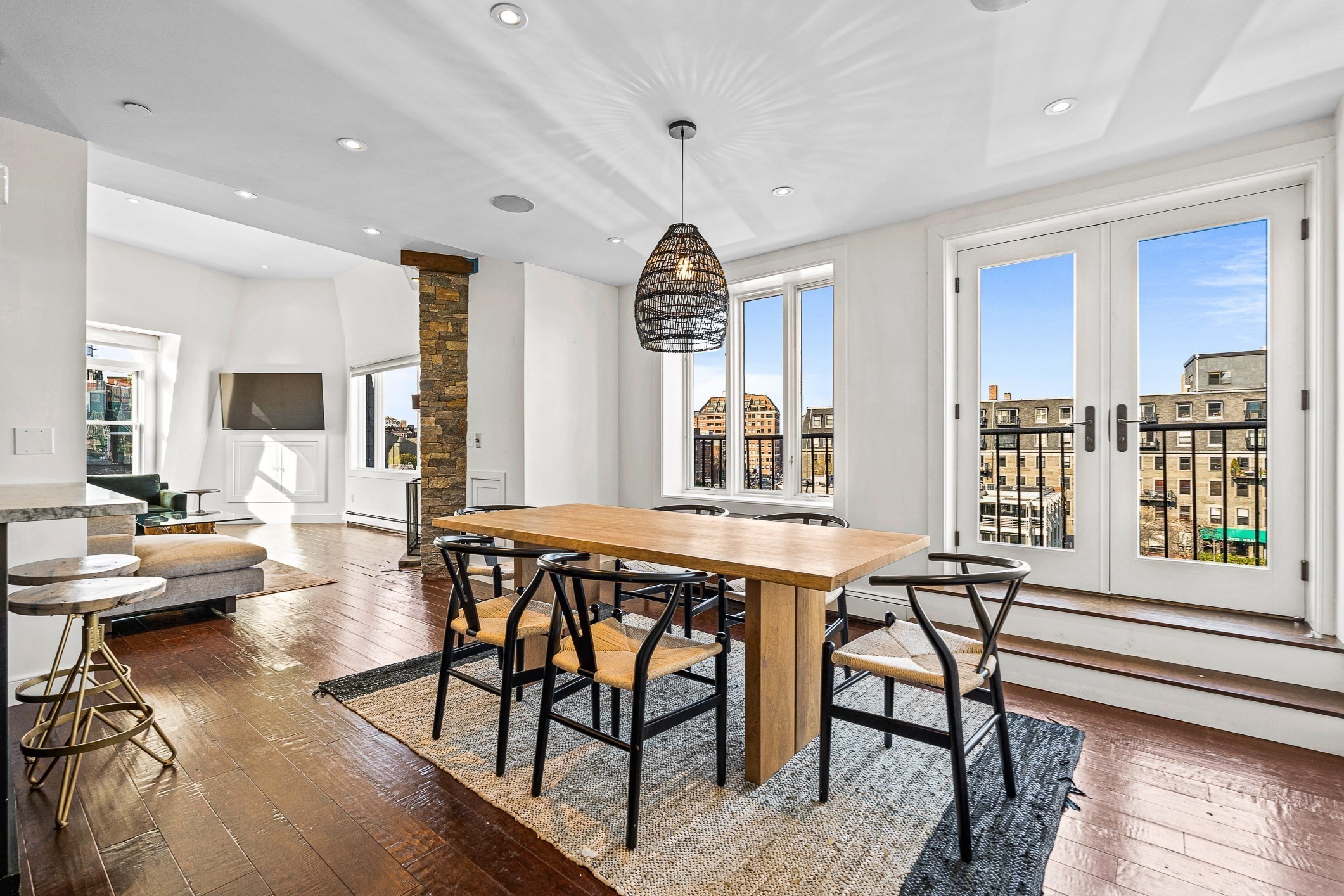 33 Commercial Wharf Unit 52, Downtown, Boston, MA 02110