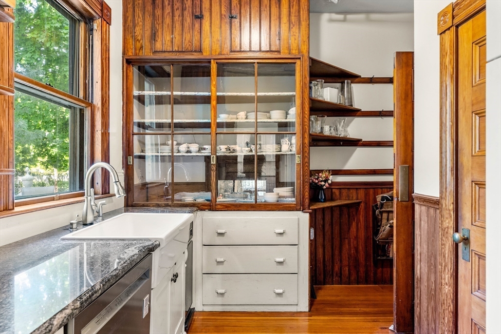 2 Butman Street, Beverly, MA Image 11