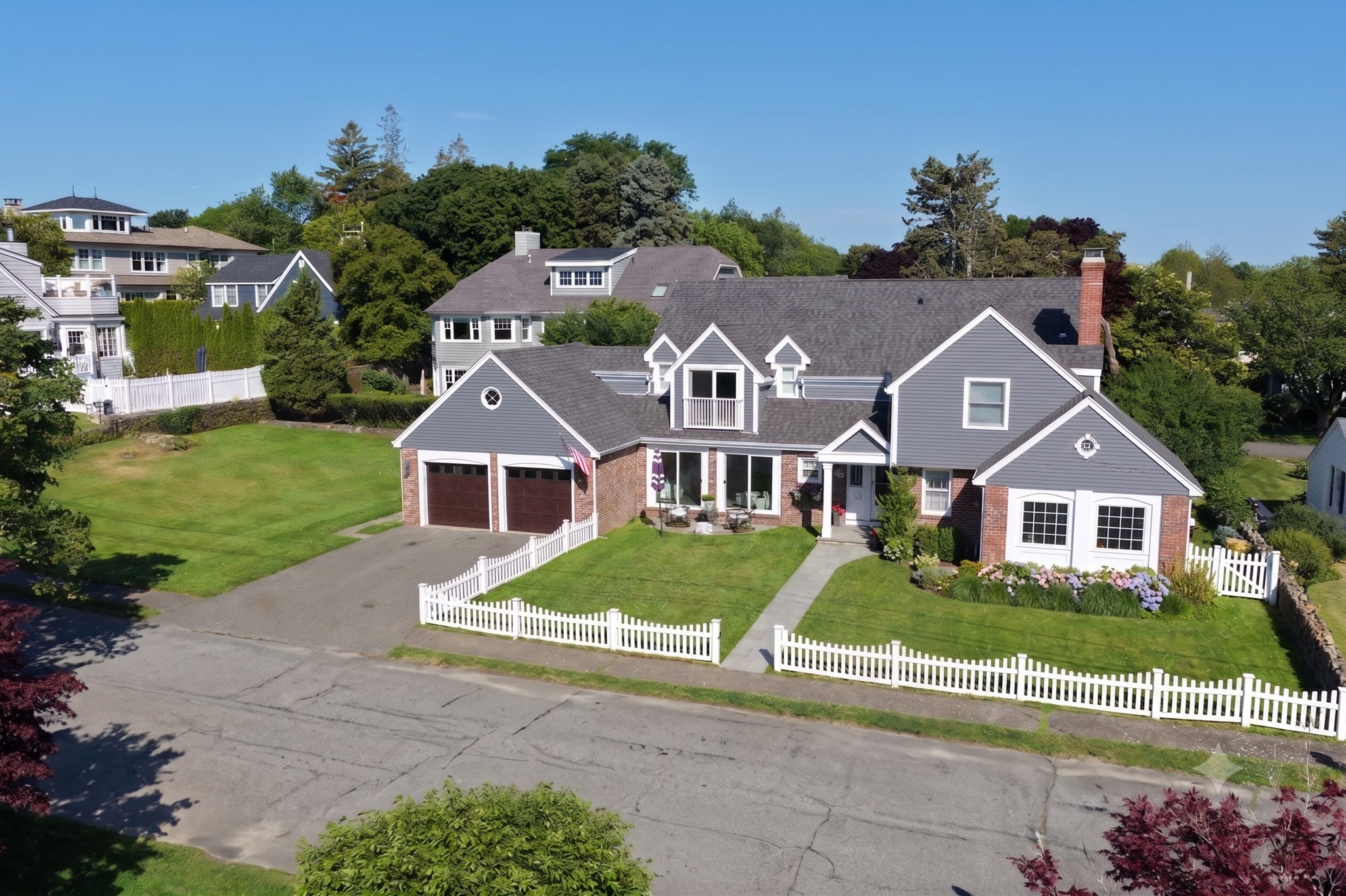 5 Coolidge Rd, Marblehead, MA 01945