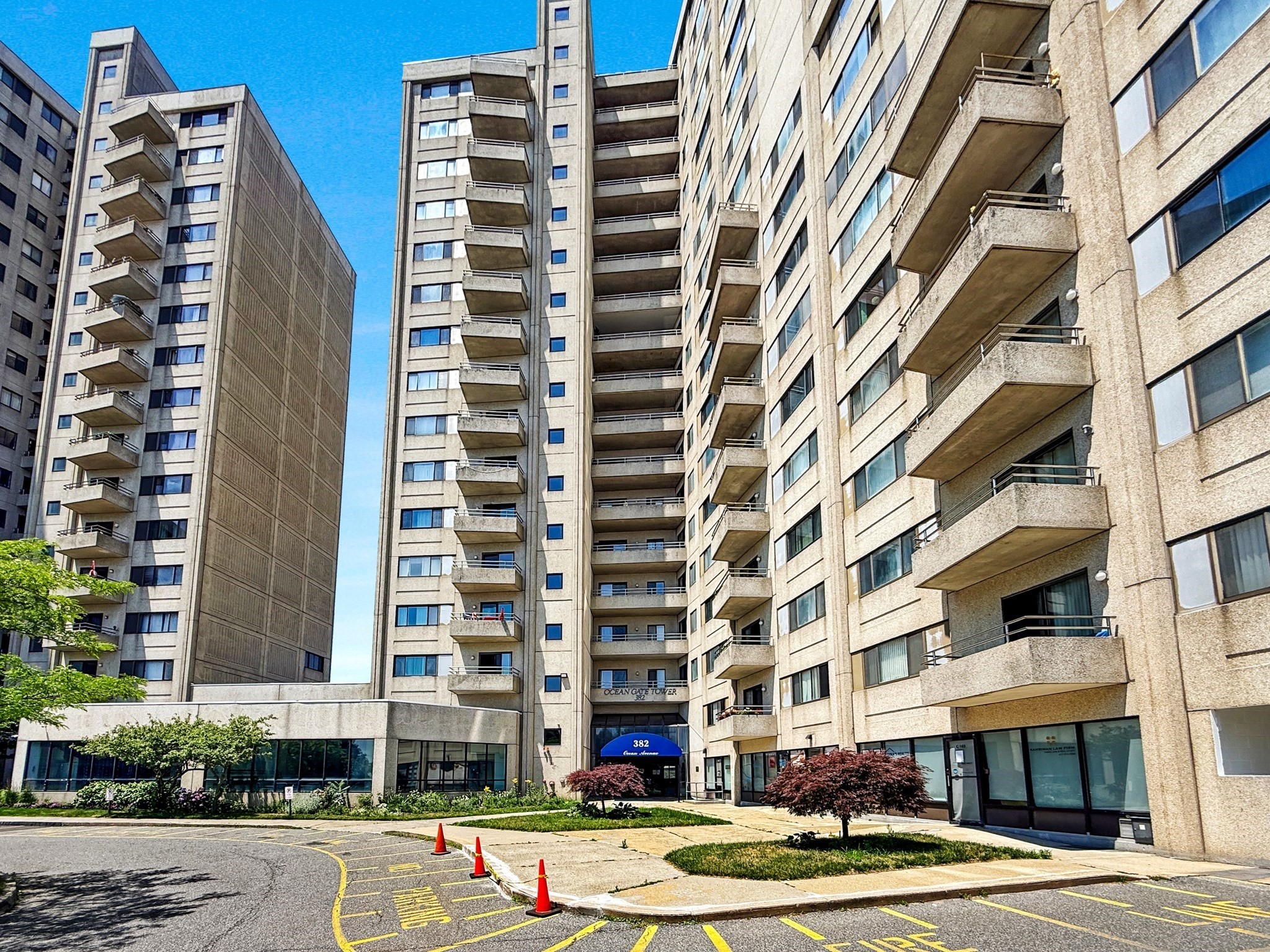 382 Ocean Ave Unit 902, Revere, MA 02151 - Image 2