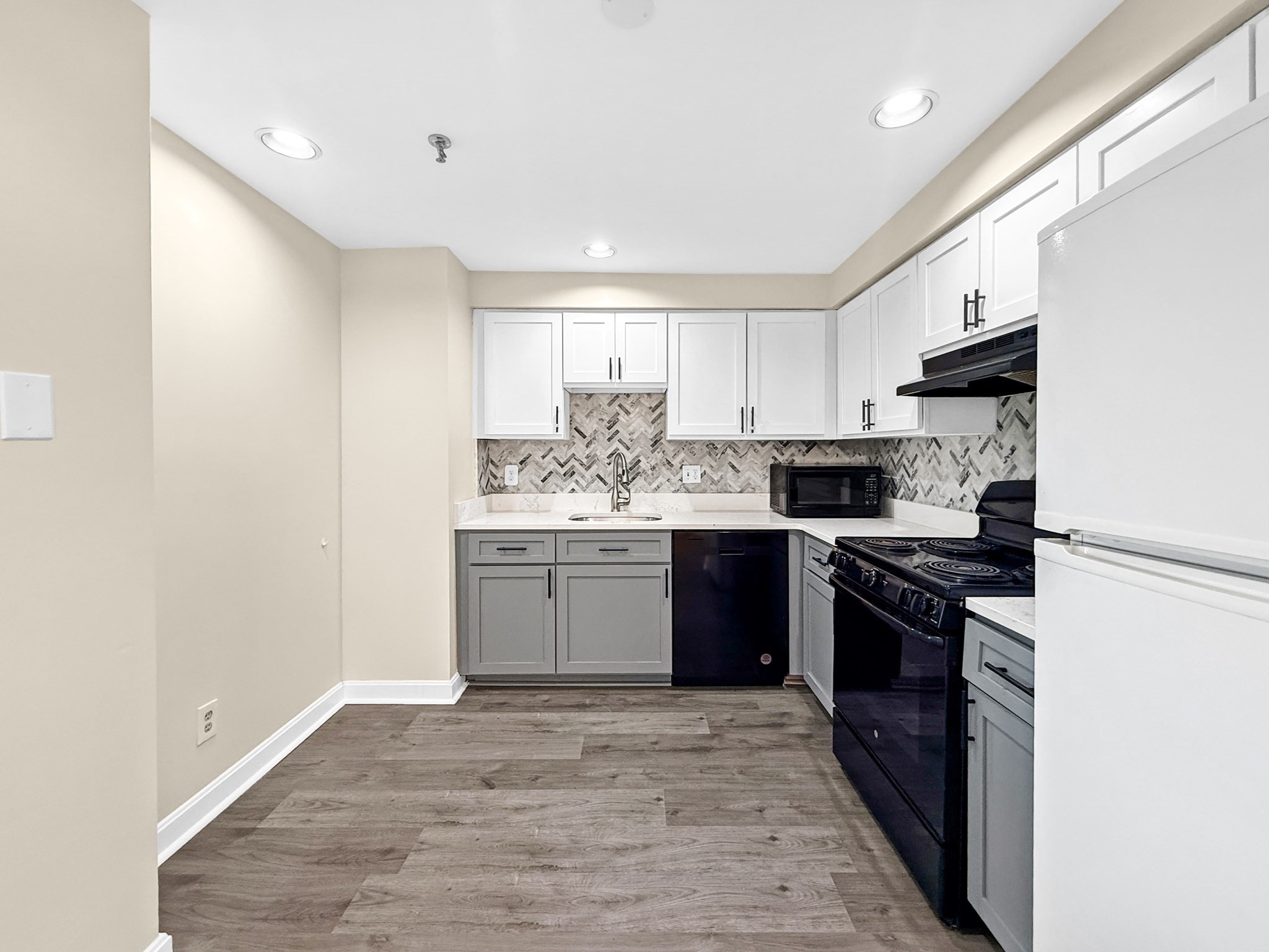 382 Ocean Ave Unit 902, Revere, MA 02151 - Image 17