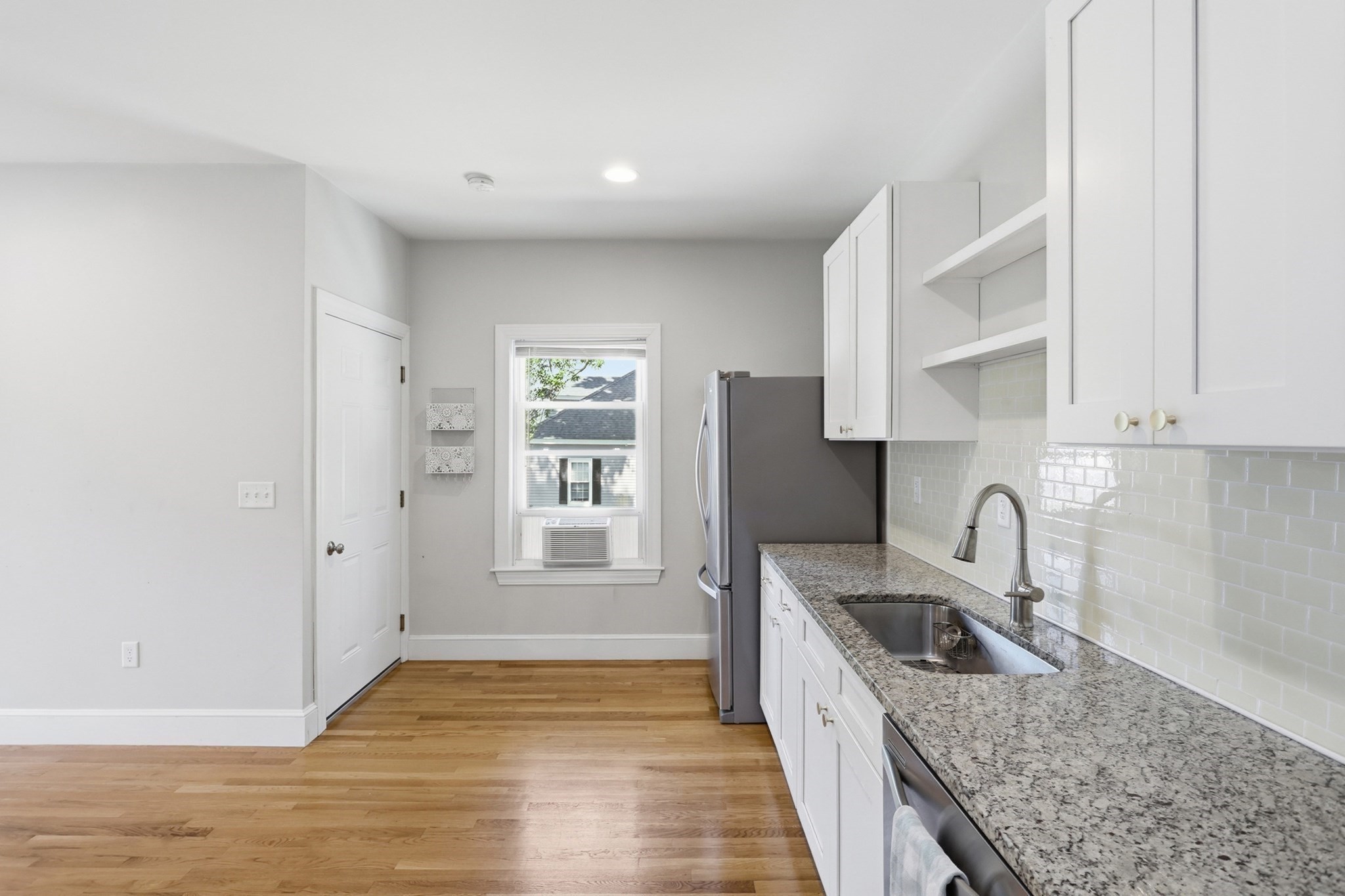 94 Summit Unit 2, Clinton, MA 01510 - Image 11