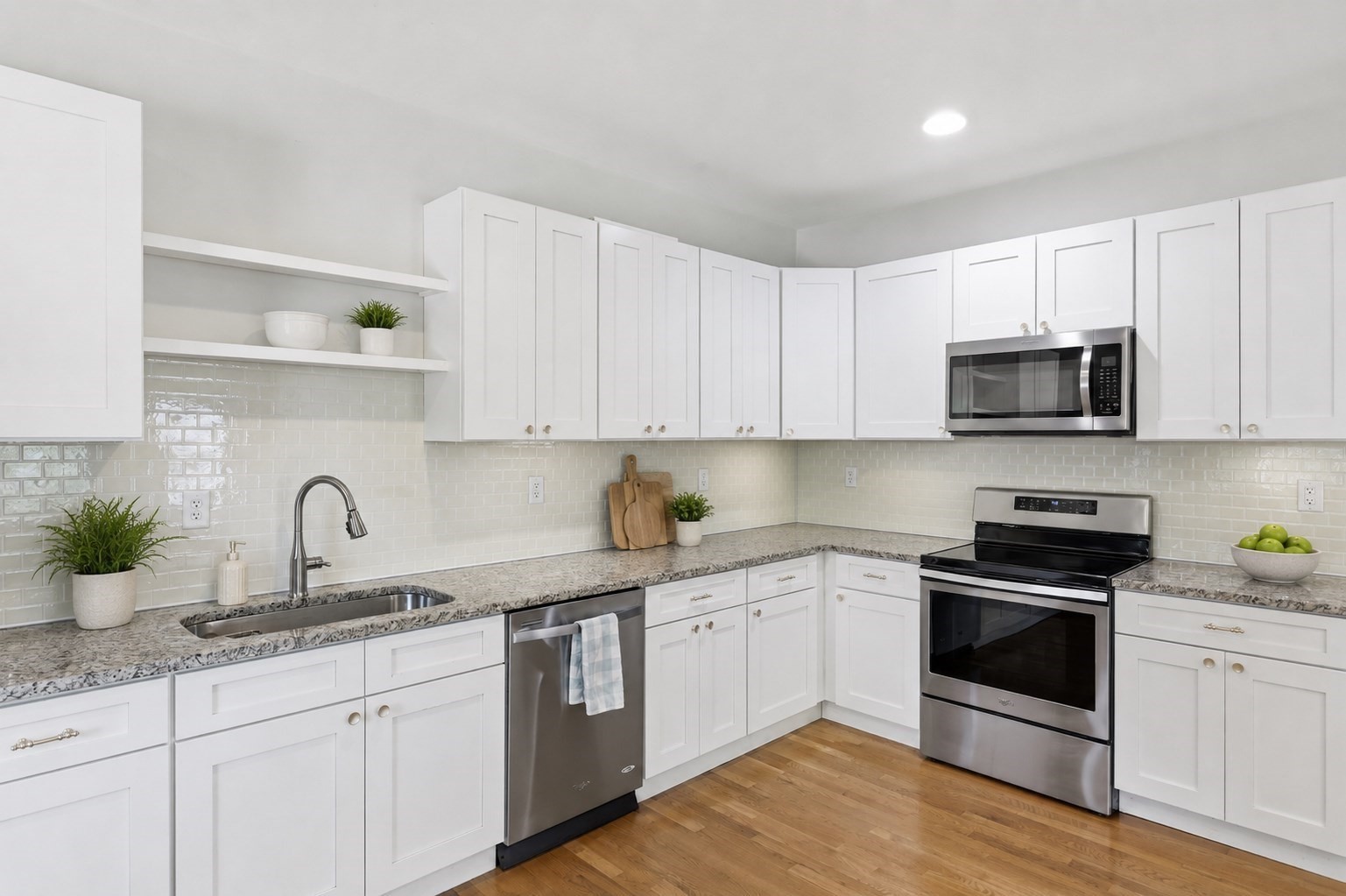 94 Summit Unit 2, Clinton, MA 01510 - Image 3