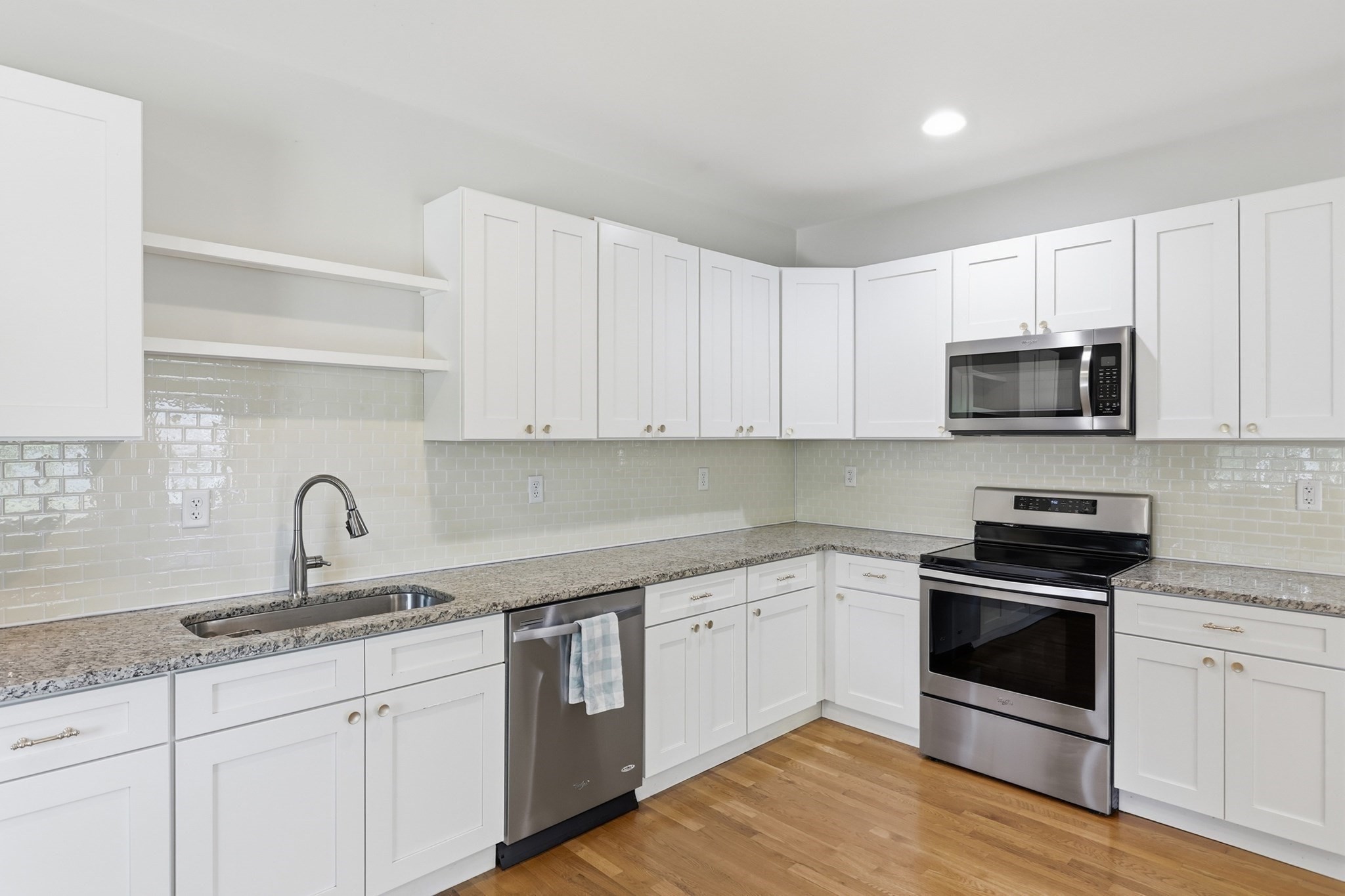94 Summit Unit 2, Clinton, MA 01510 - Image 4