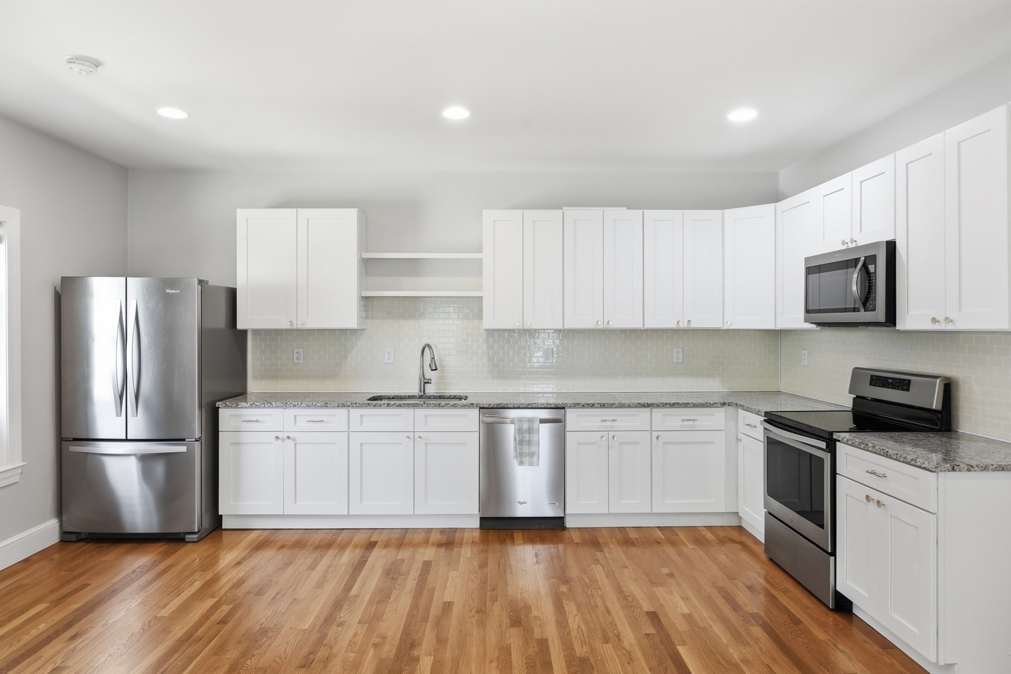 94 Summit Unit 2, Clinton, MA 01510 - Image 9