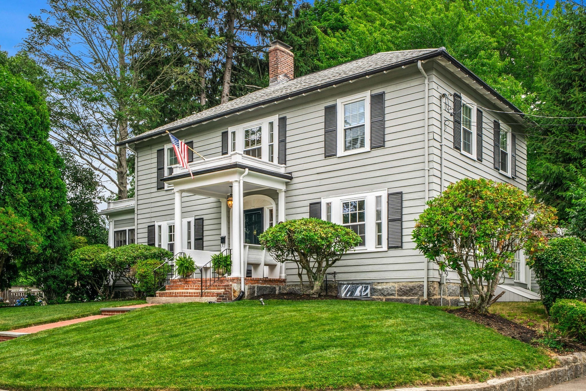 8 Clifton Road, Milton, MA 02186