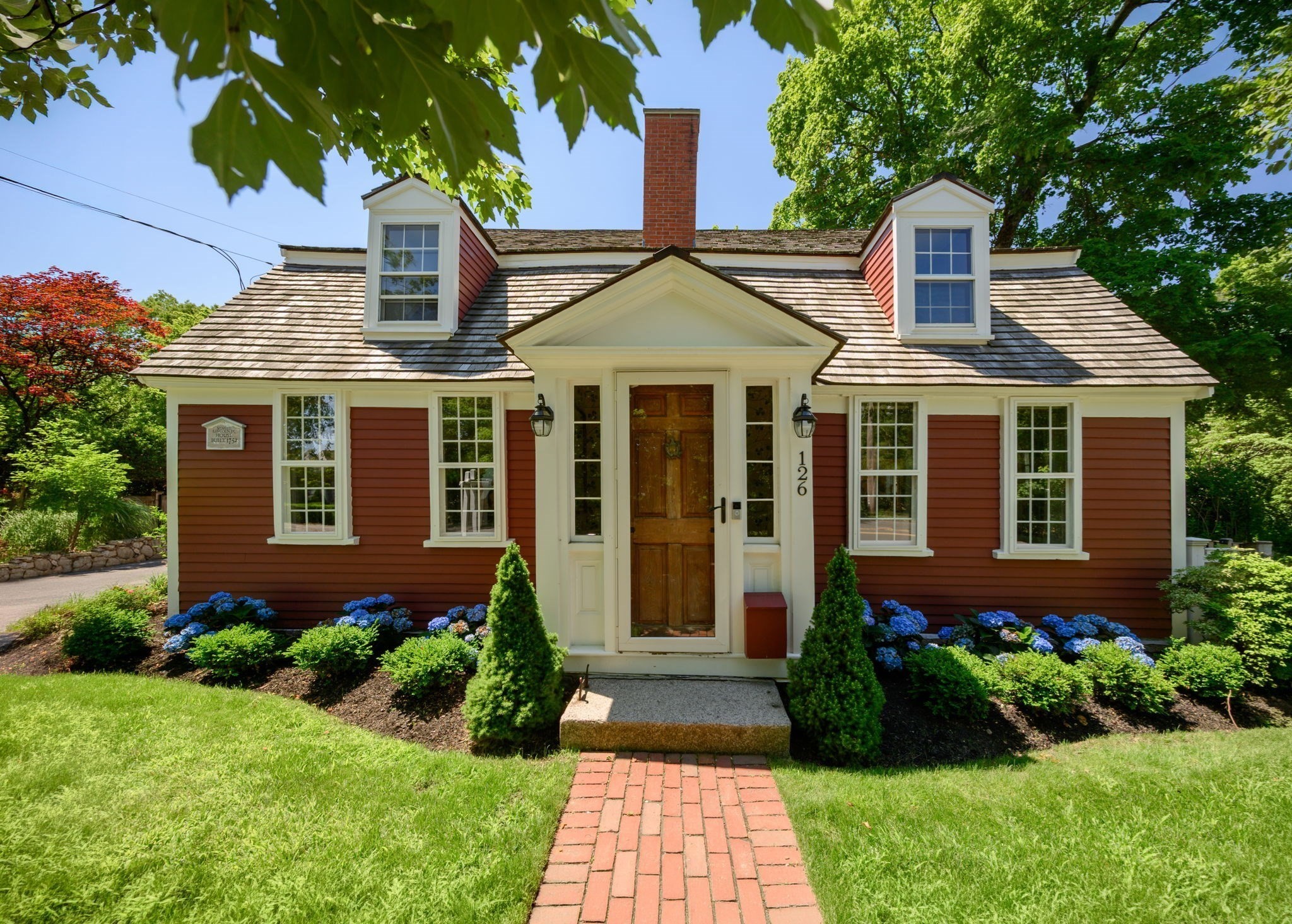 126 South Street, Hingham, MA 02043