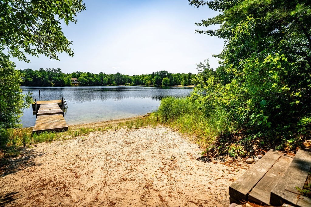 39 Goldfinch Ln, Plymouth, MA 02360 - Image 11