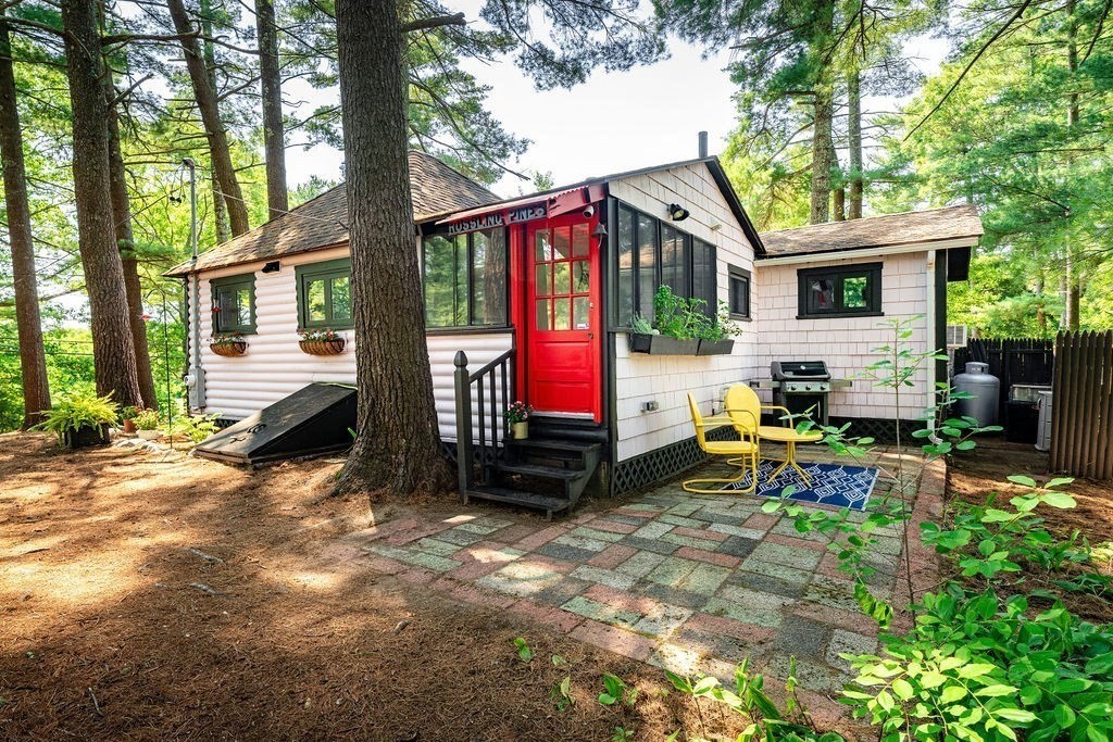 39 Goldfinch Ln, Plymouth, MA 02360 - Image 8