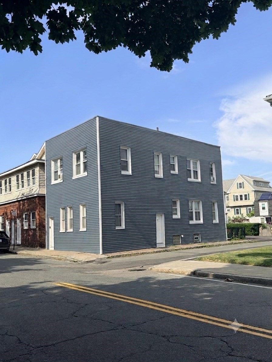 1227 Sea, Quincy, MA 02169