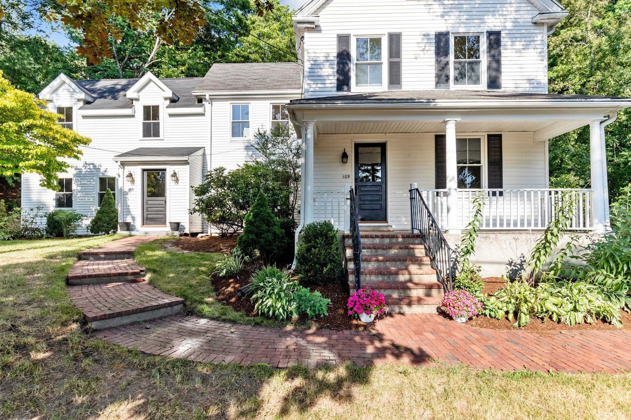 109 Grove St, Lexington, MA 02420 - Image 2