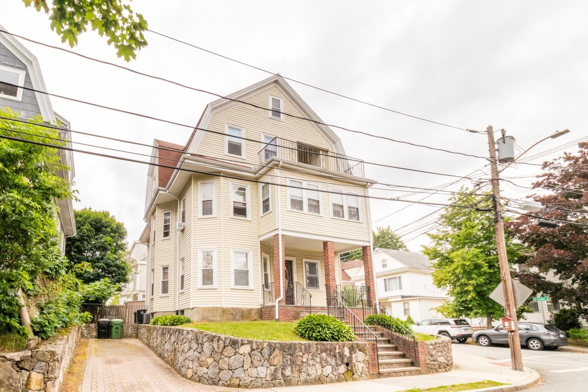 34 Irma Ave, Watertown, MA 02472