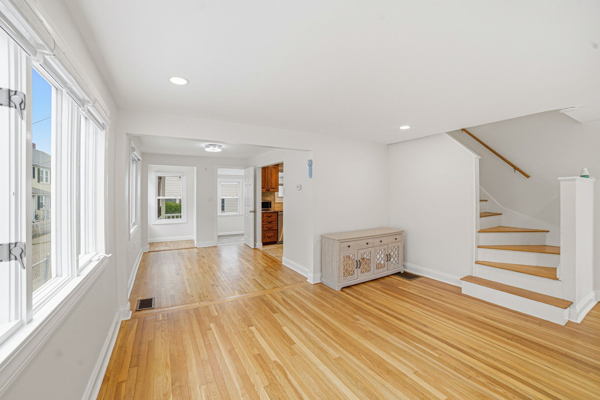 54 Bay State Rd, Quincy, MA 02171 - Image 8