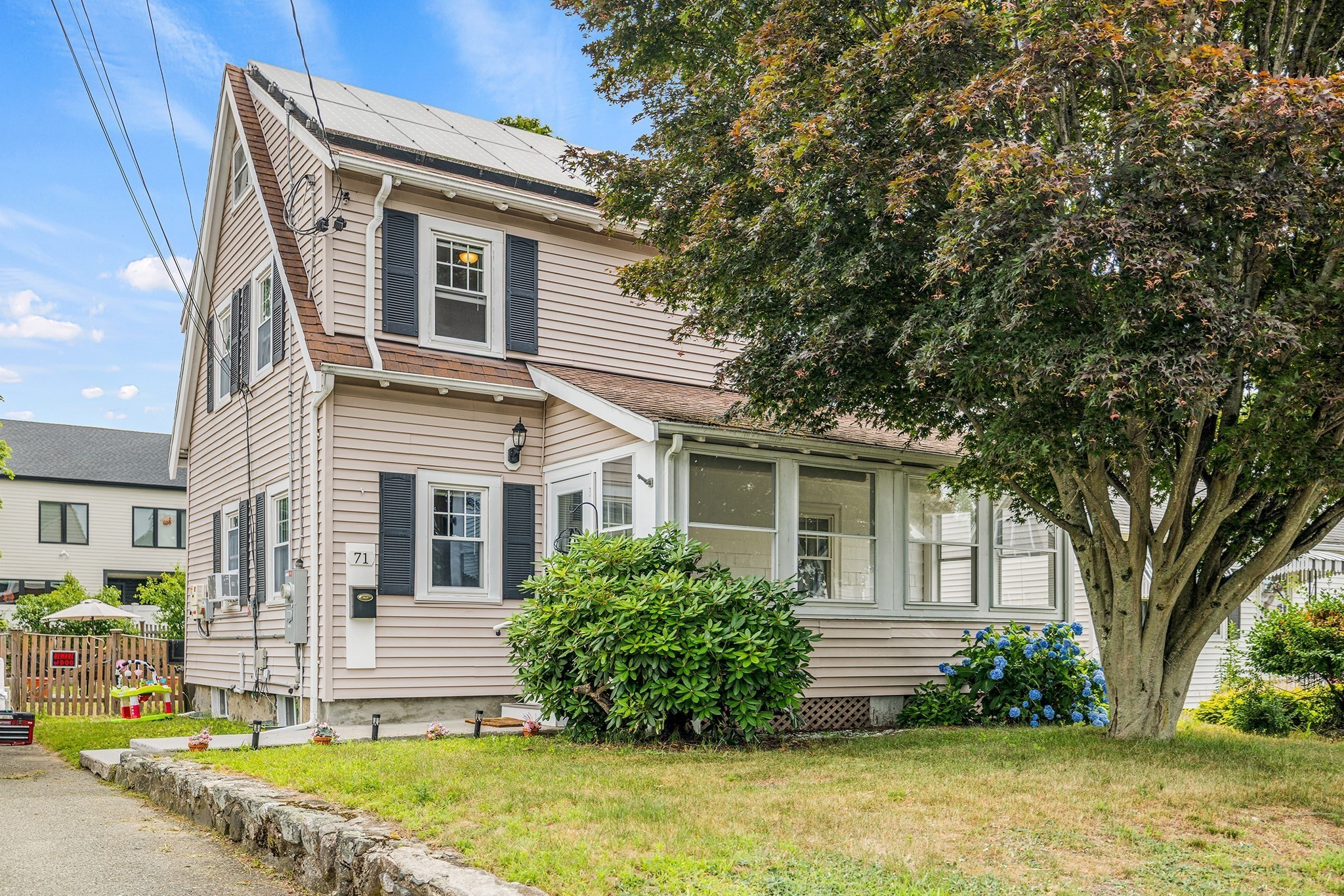 71 Milner St, Waltham, MA 02451