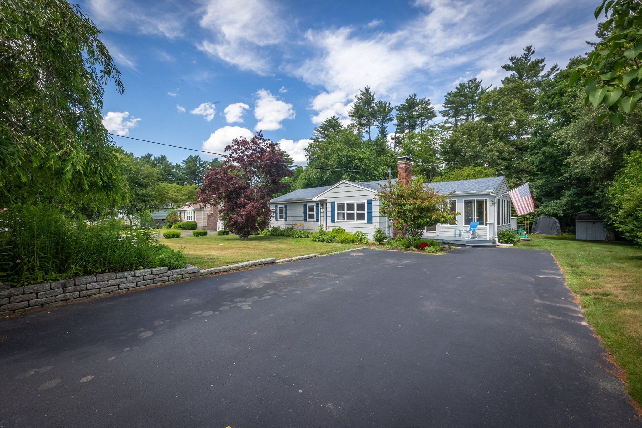 13 Marjorie Dr, Halifax, MA 02338