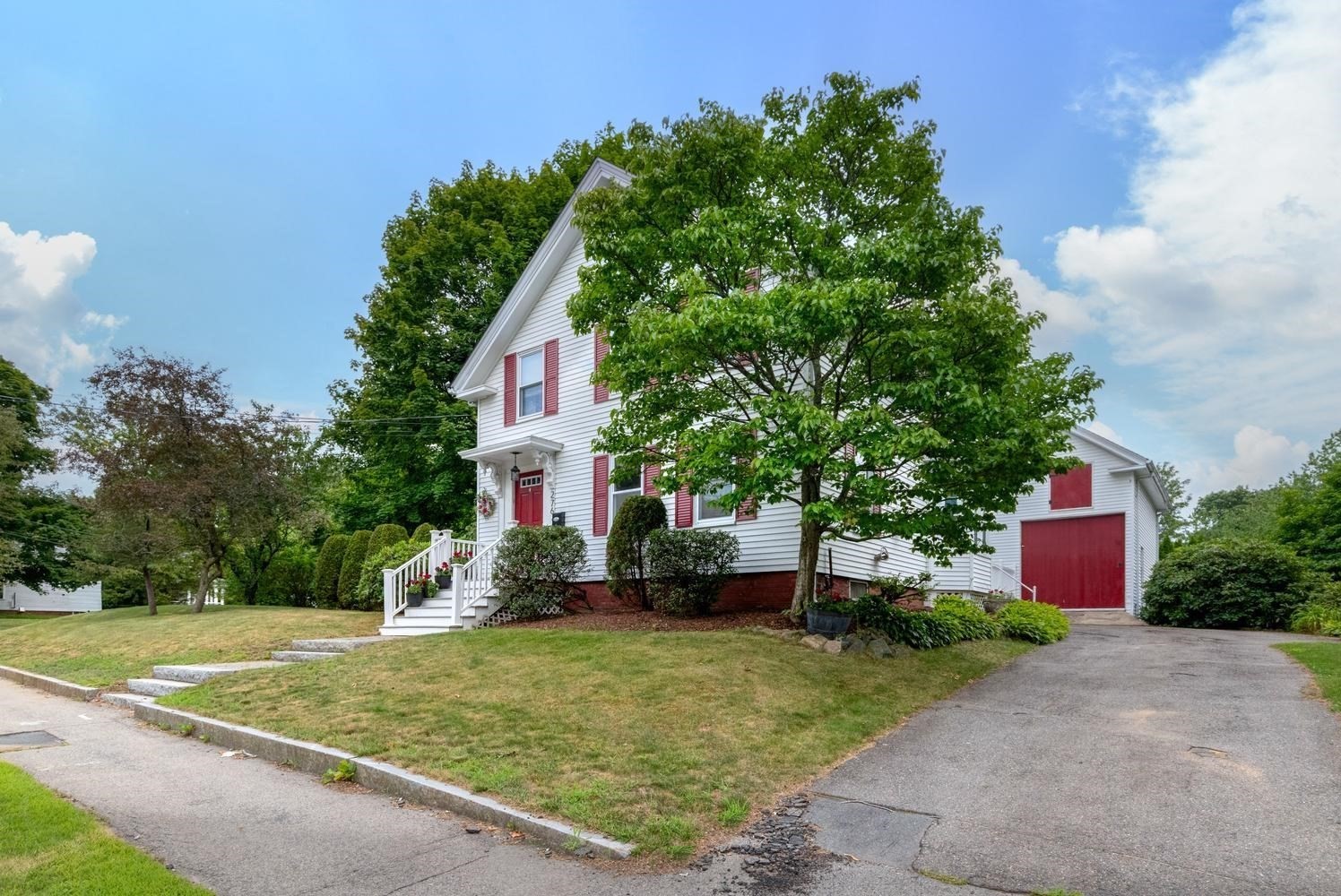276 Salem St, Wakefield, MA 01880 - Image 2