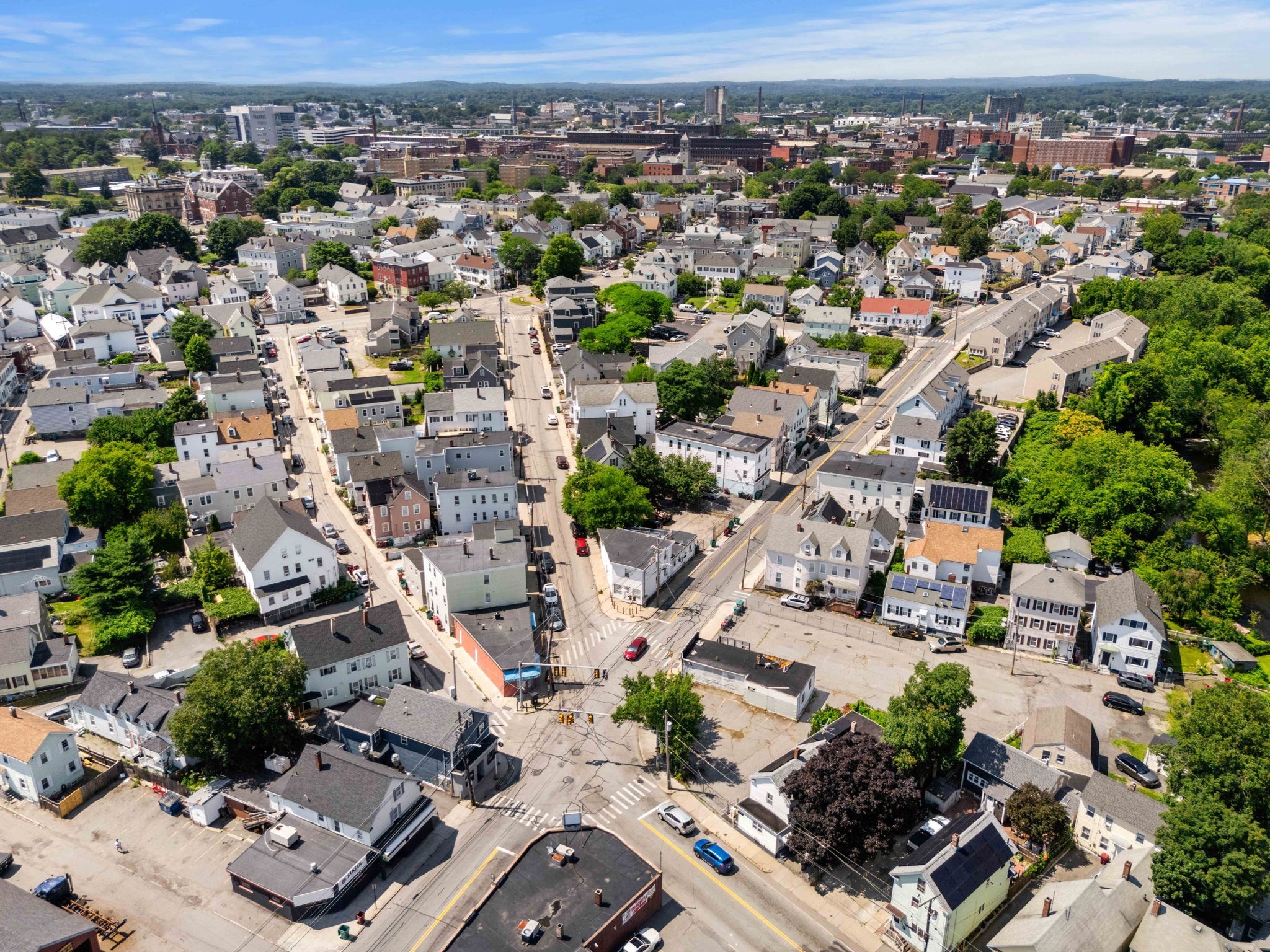 380 Lawrence St, Lowell, MA 01852 - Image 17