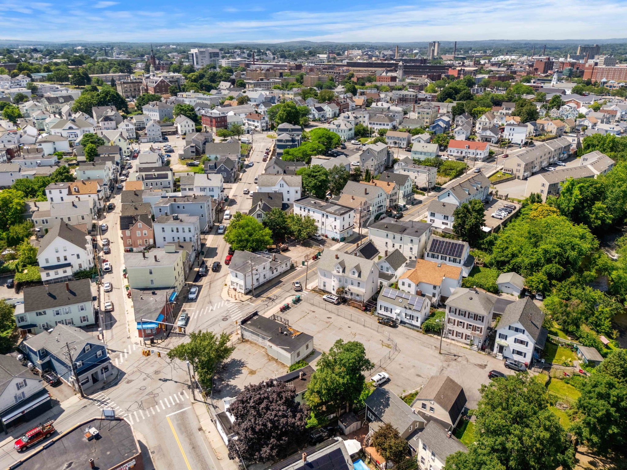 380 Lawrence St, Lowell, MA 01852 - Image 18