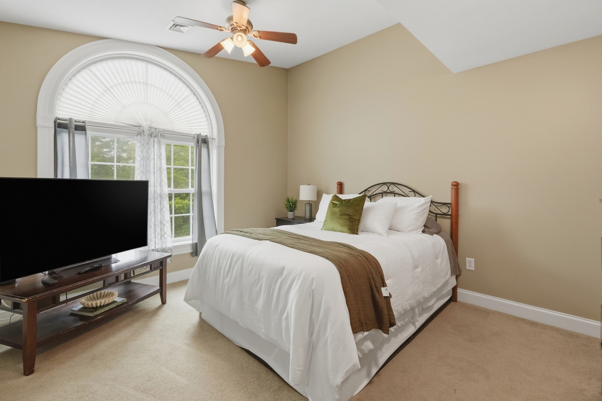96 Pinewood Drive Unit 4-B, Gardner, MA 01440 - Image 15