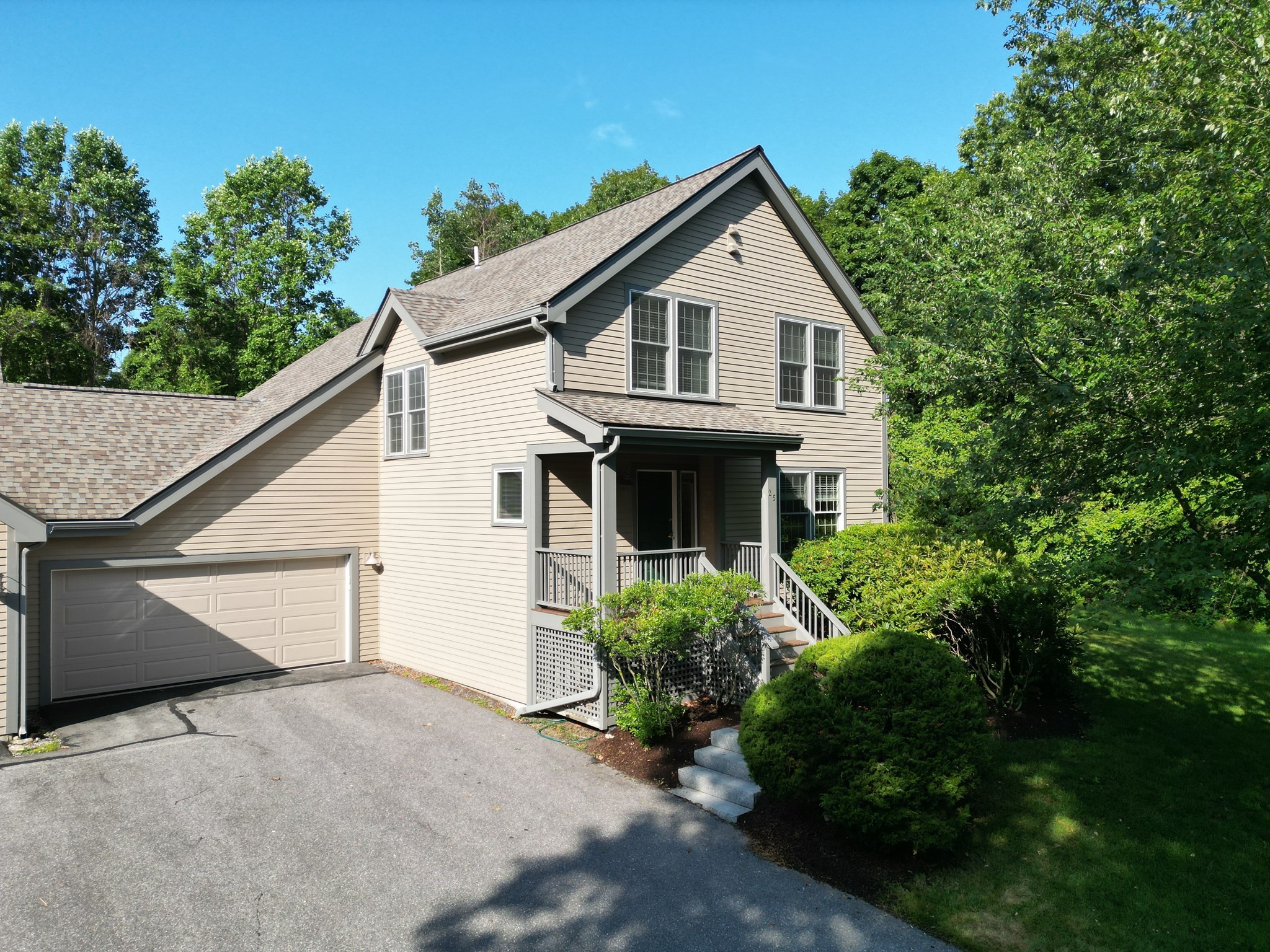 25 Livermore Ln Unit 25, Weston, MA 02493