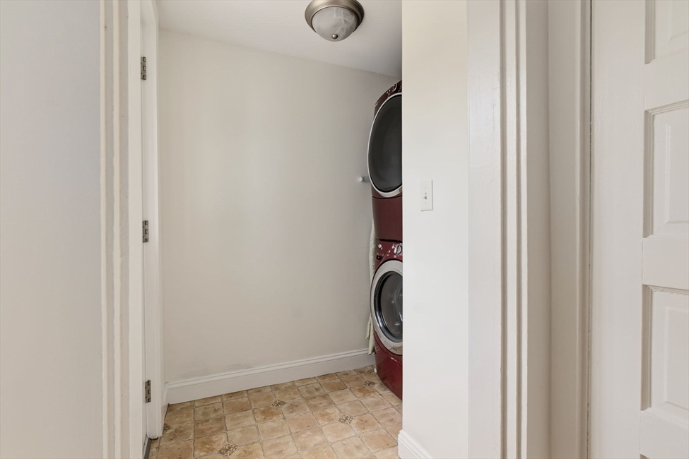 116 Essex St, Beverly, MA Image 11