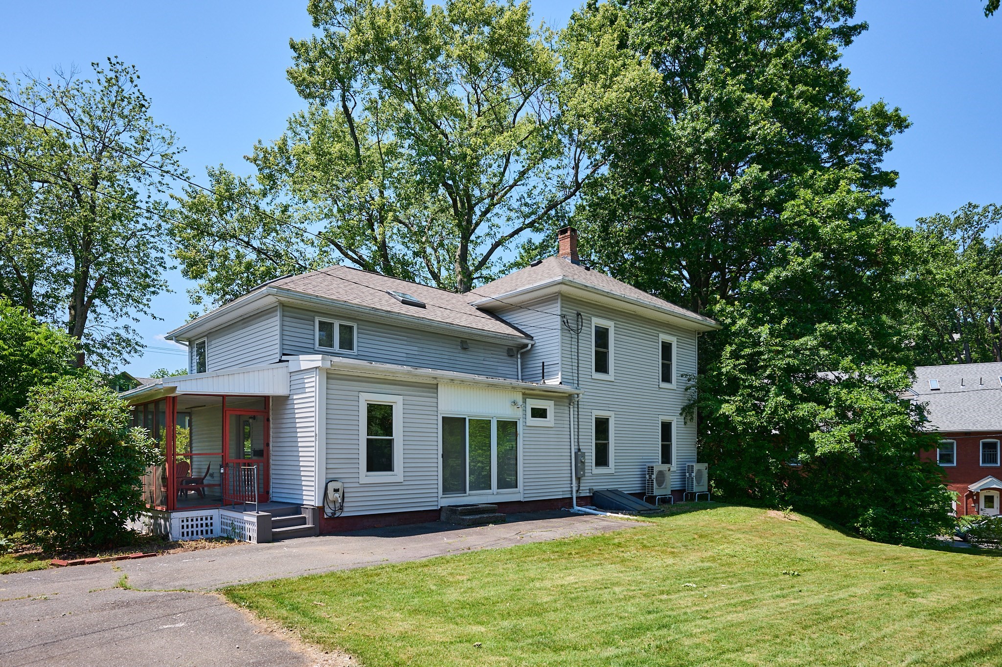 60 Clark Ave., Northampton, MA 01060