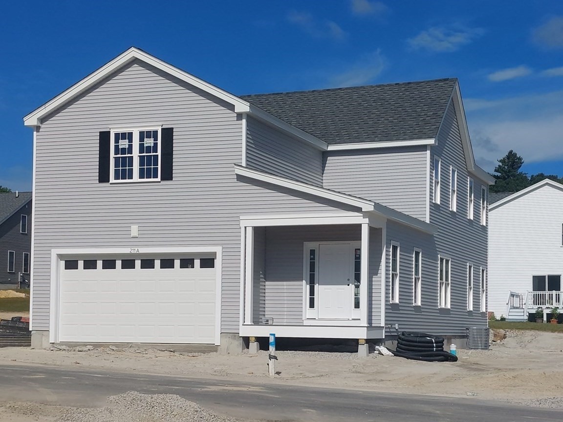 19 Crownshield Unit 19A, Uxbridge, MA 01569