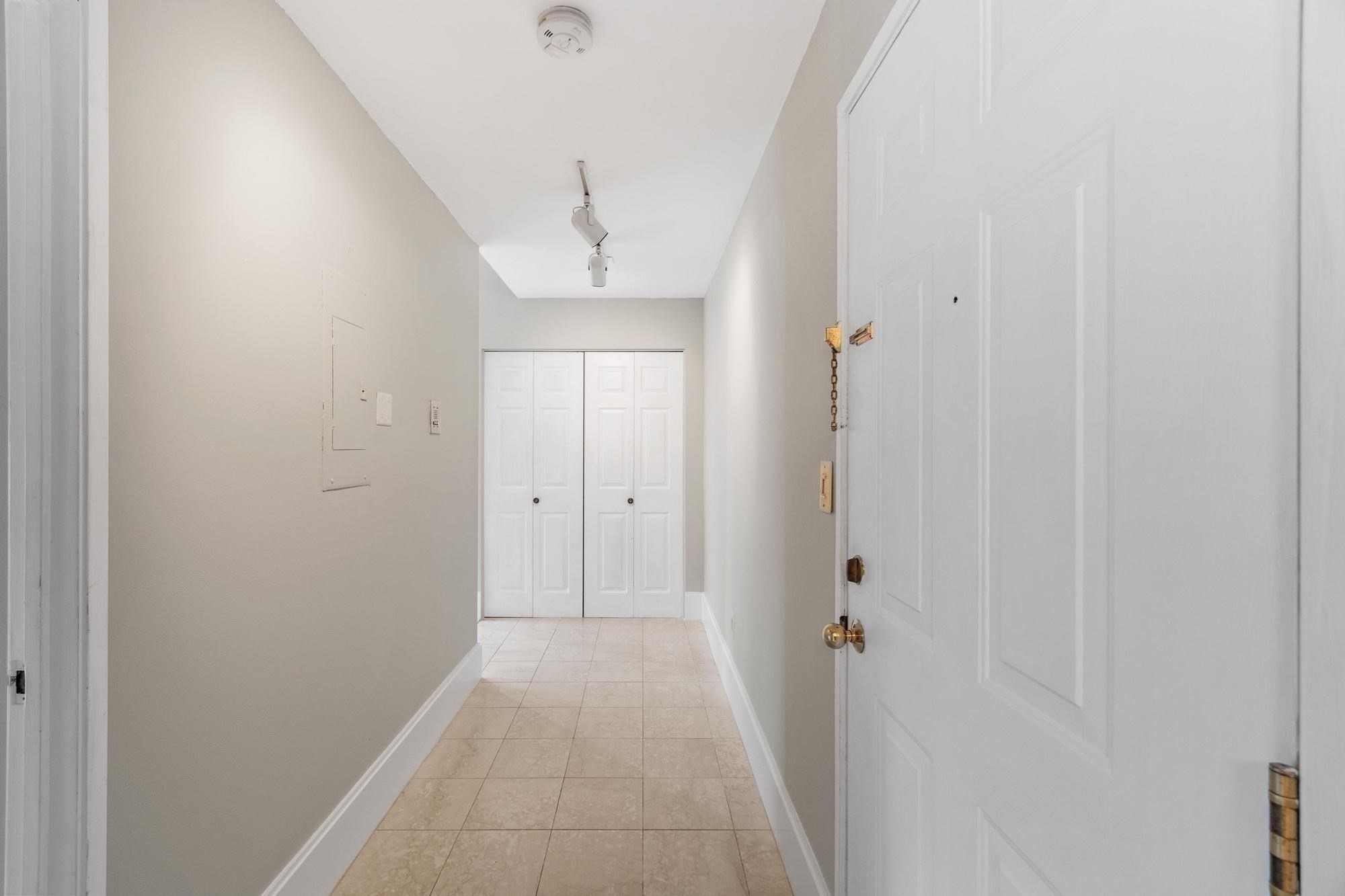 54 Forest St Unit 412, Medford, MA 02155 - Image 2