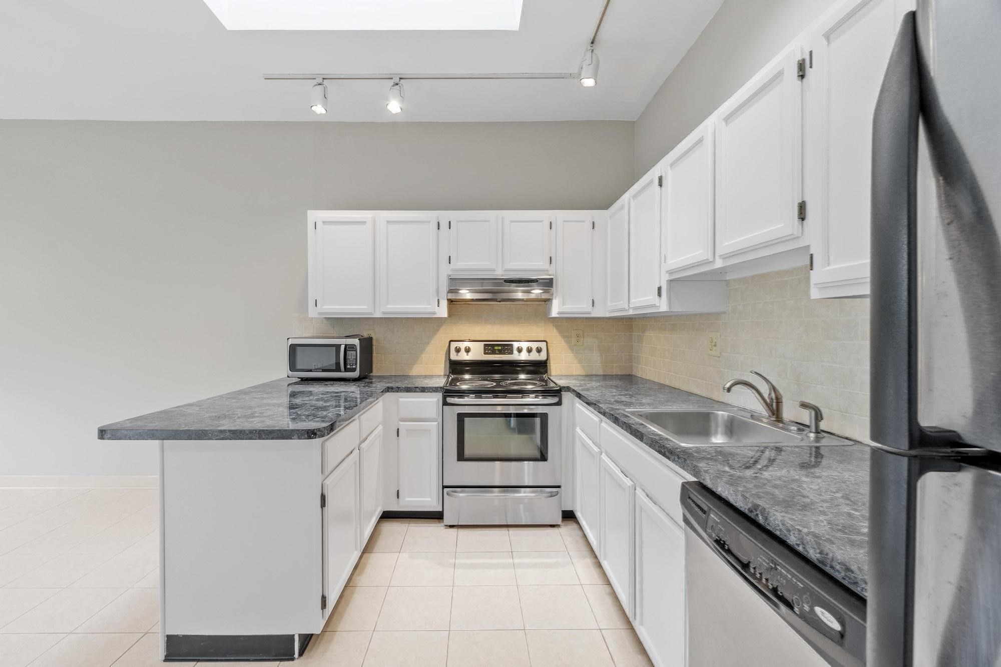 54 Forest St Unit 412, Medford, MA 02155 - Image 5
