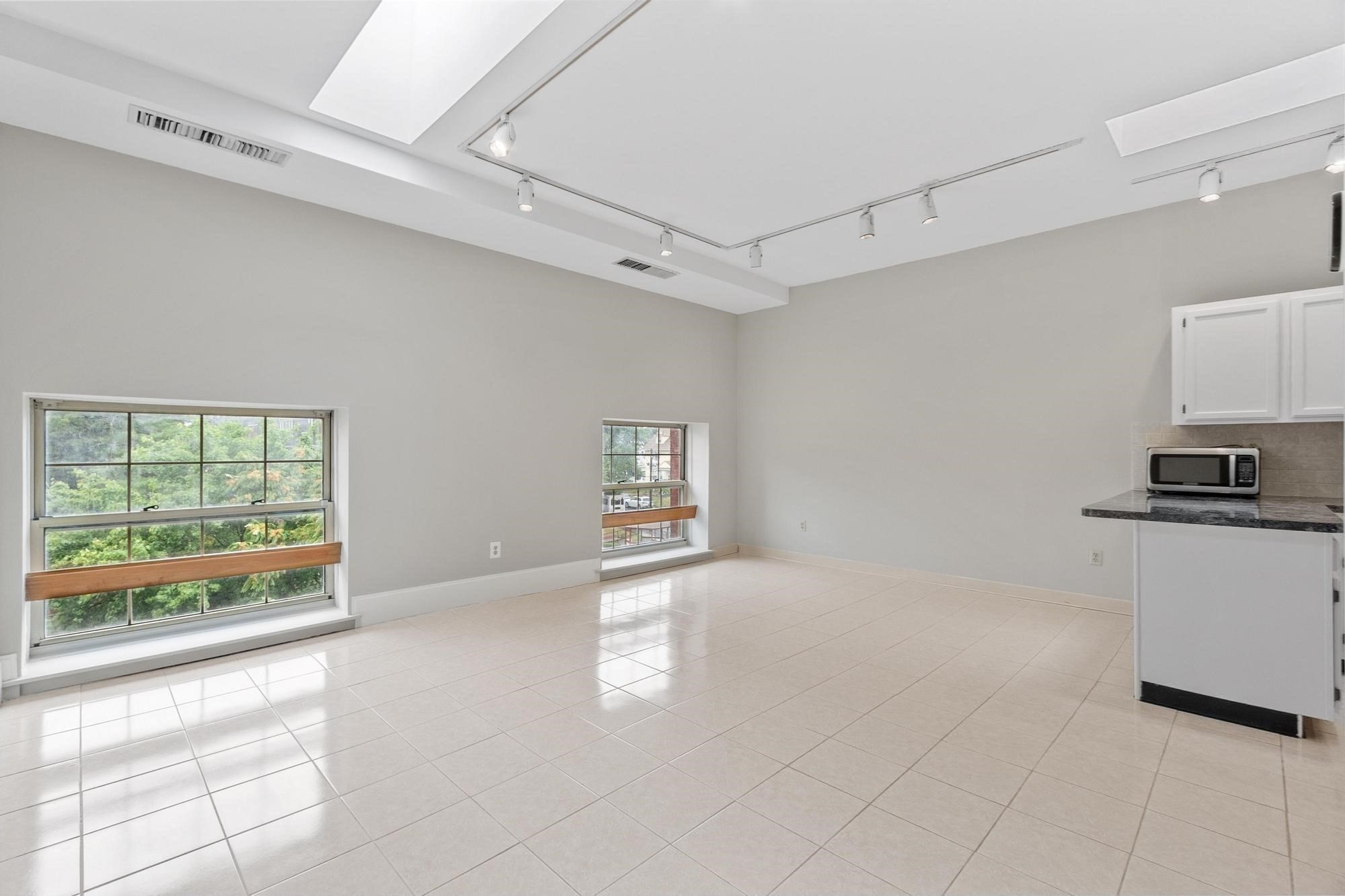 54 Forest St Unit 412, Medford, MA 02155 - Image 7