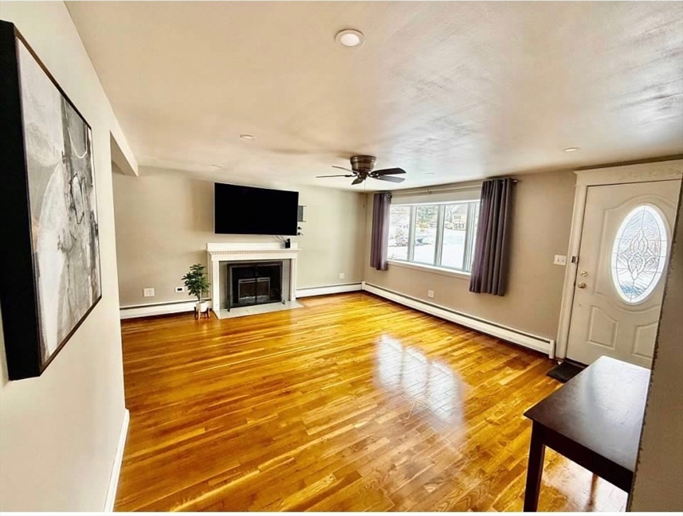 18 Dana Rd, Peabody, MA Image 9