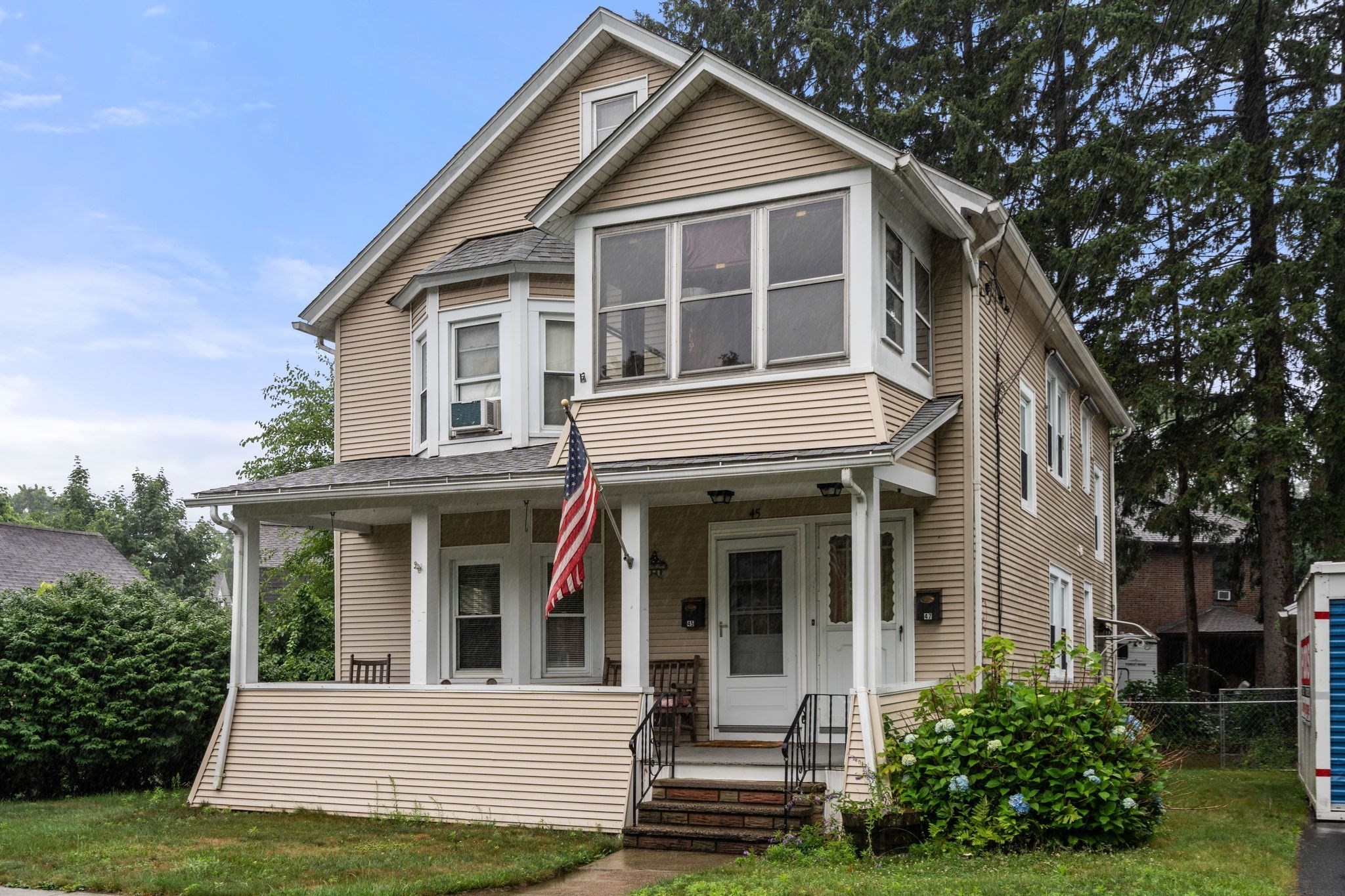 45 Janet St, West Springfield, MA 01089
