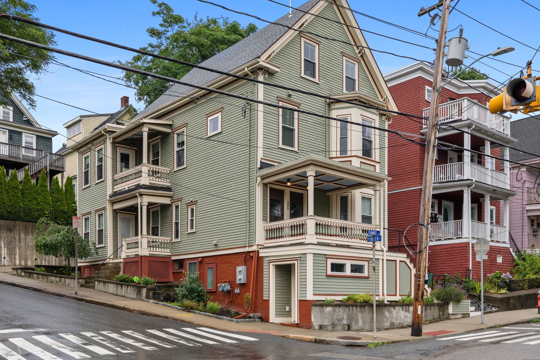 229 Summer Street Unit 2, Somerville, MA 02143