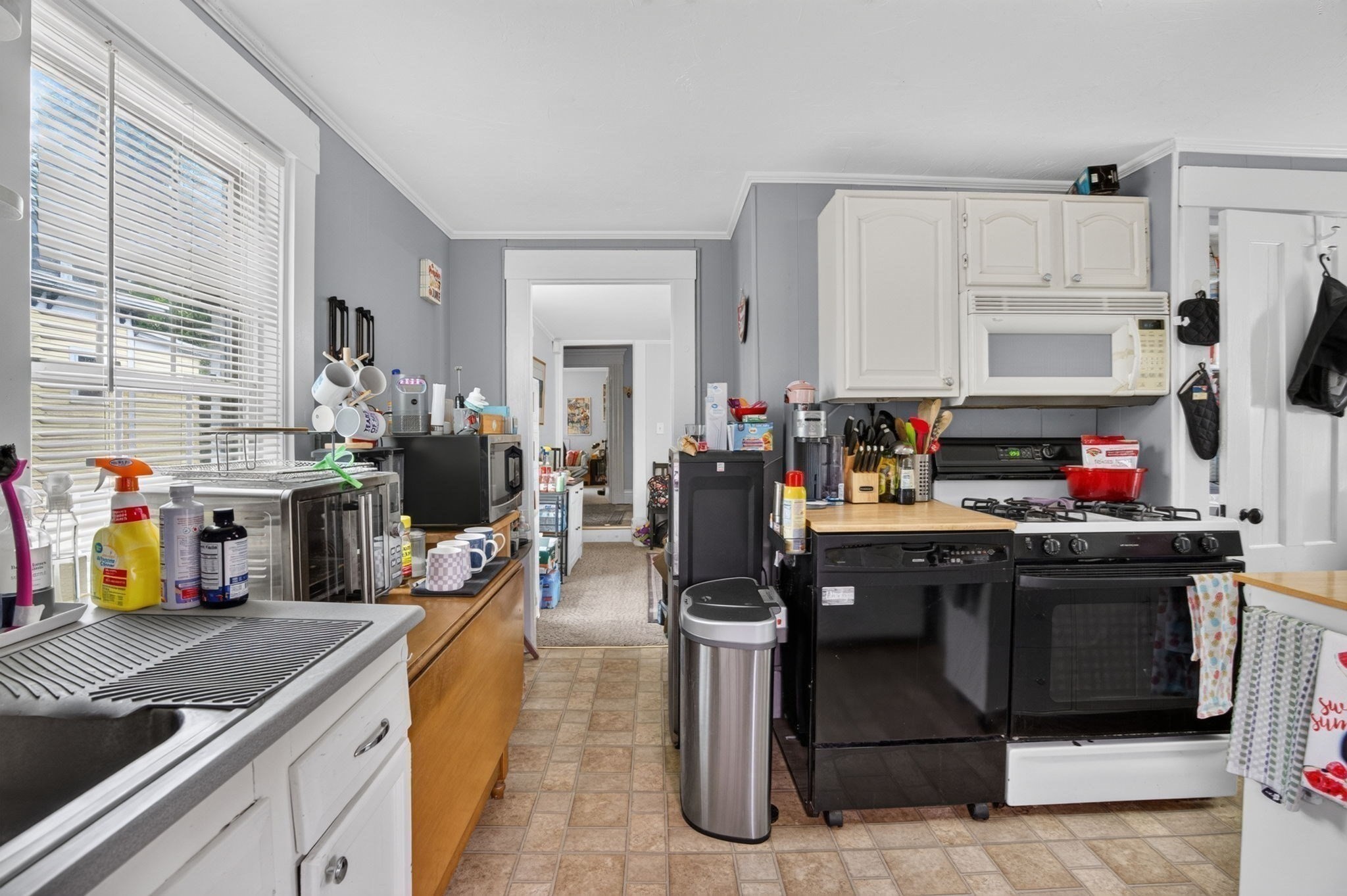49 Alston Pl, Fitchburg, MA 01420 - Image 18
