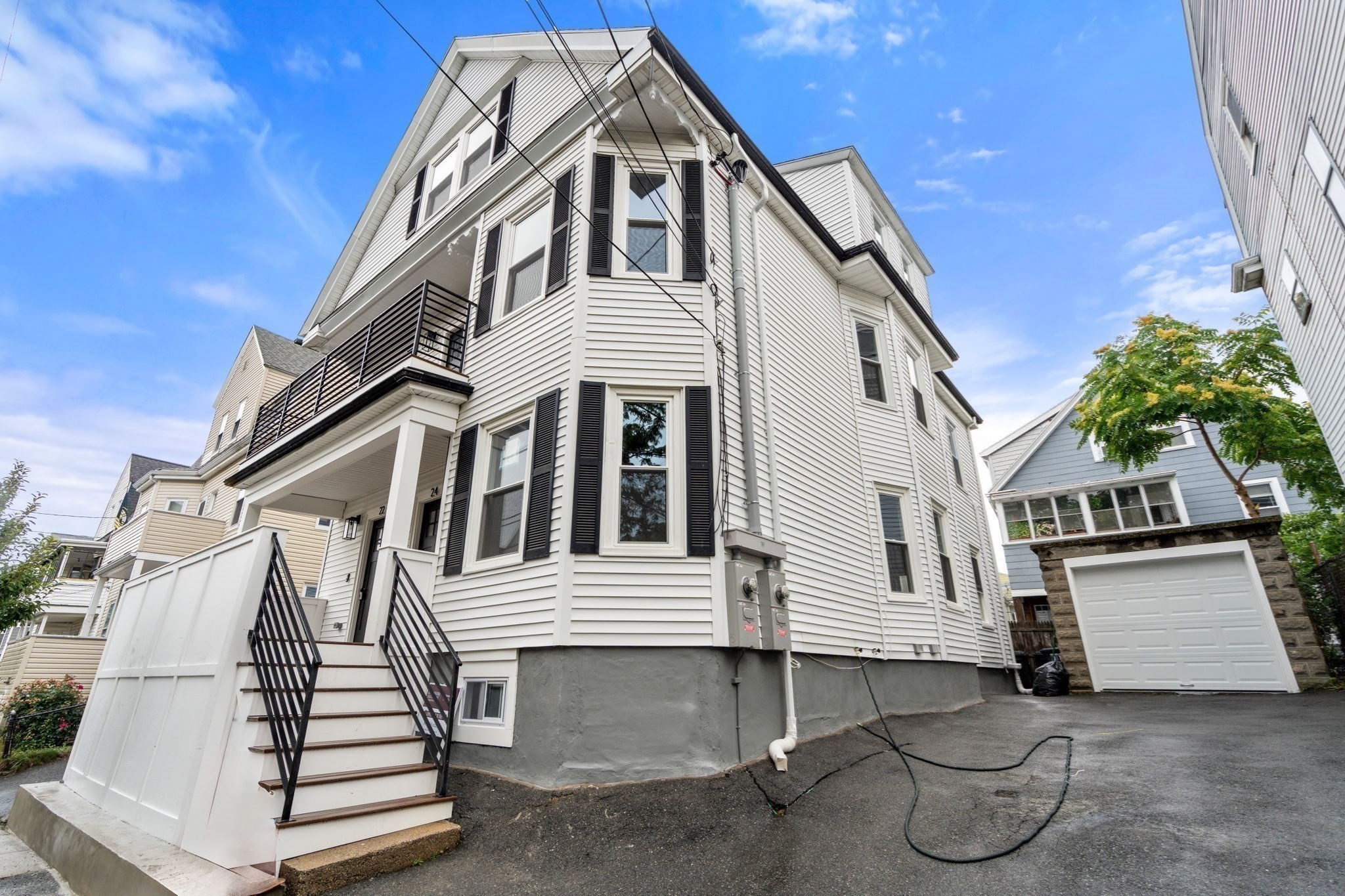 22 Charnwood Rd Unit 2, Somerville, MA 02144