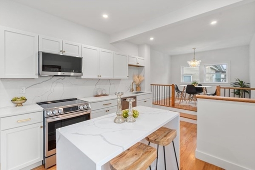 22 Charnwood Rd, Apt 2