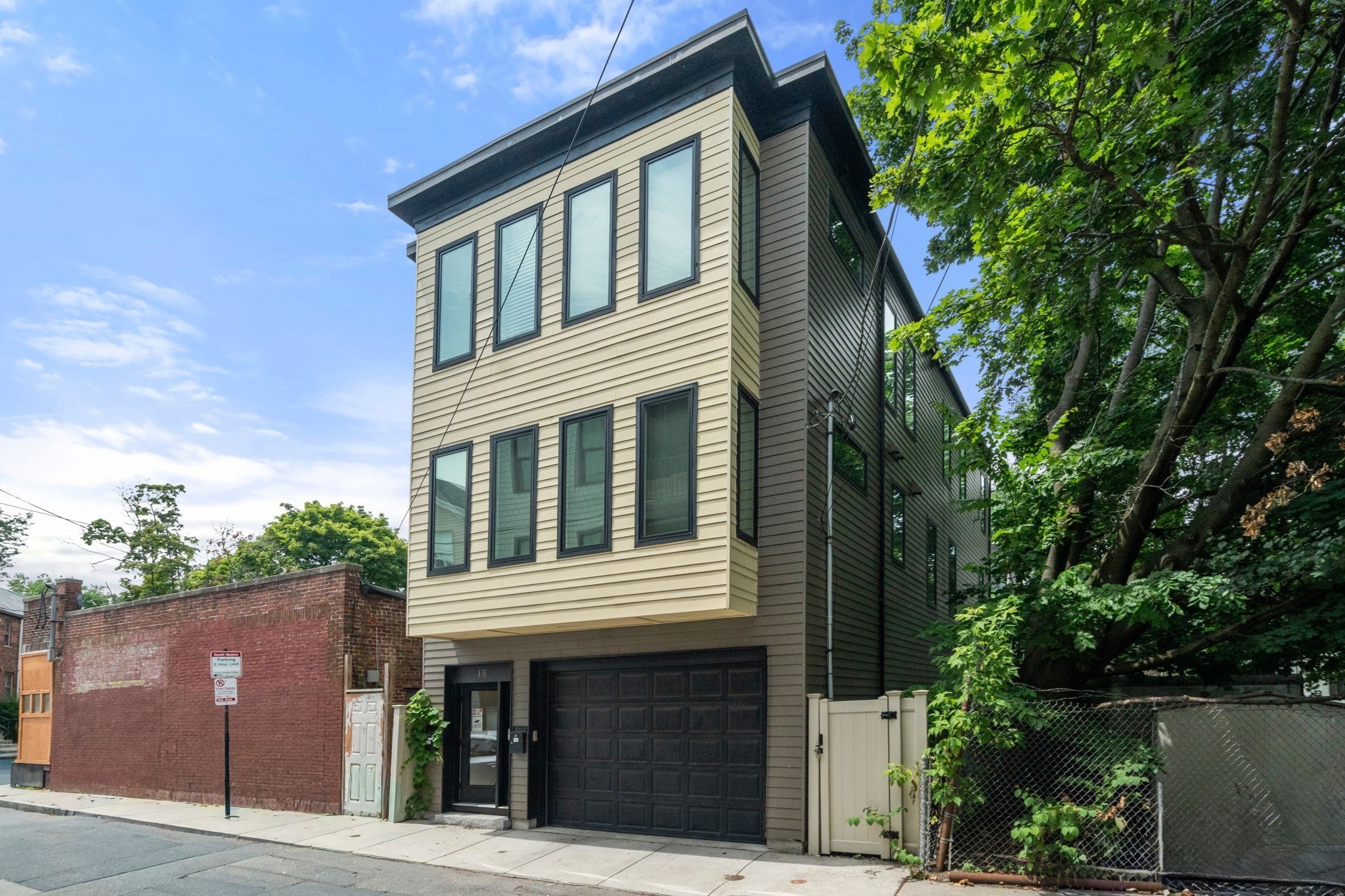 15 Wendeller St Unit 2, South Boston, Boston, MA 02127