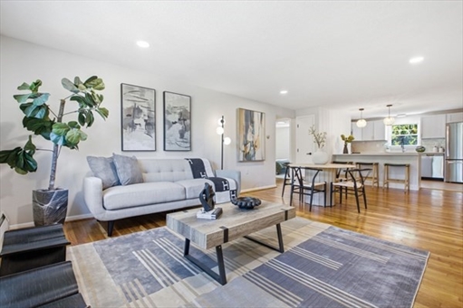 177 Franklin St, Apt 3